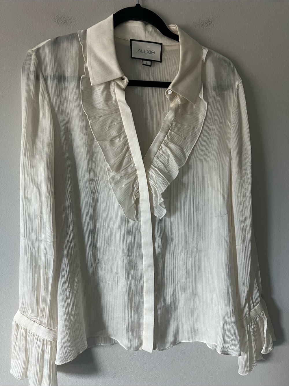Alexis 100% Silk Ivory Ruffle Blouse Bell Sleeve Button Front Top L - Picture 3 of 6